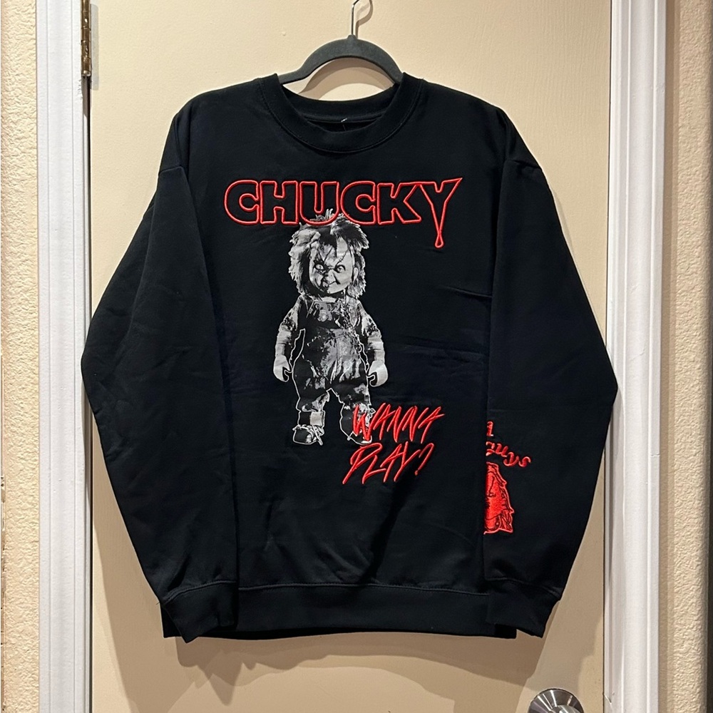 Chucky Good Guys Embroidered Men’s Sweat Shirt Relaxed Small NWOT